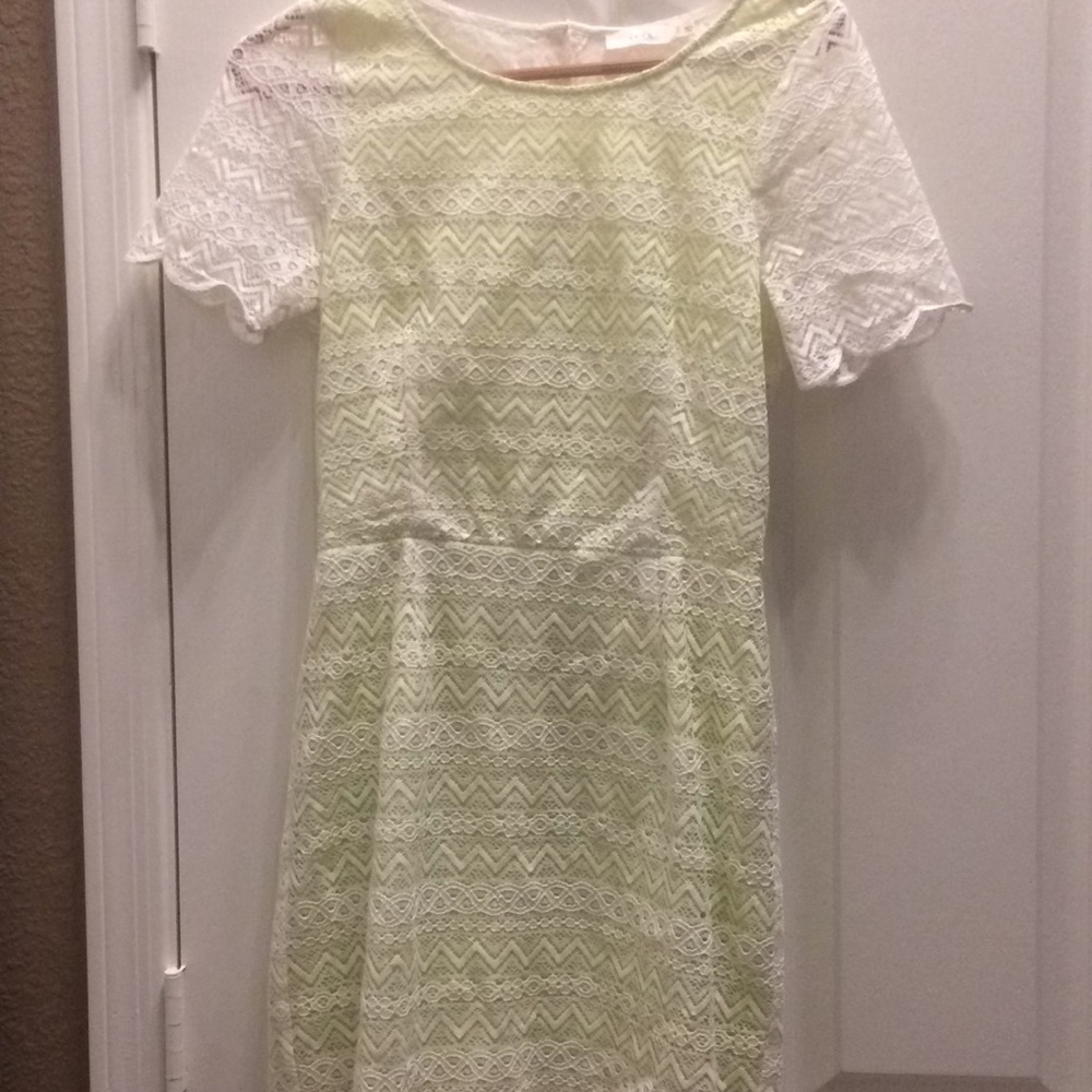 FINAL MARKDOWN Lacy dress from lush small